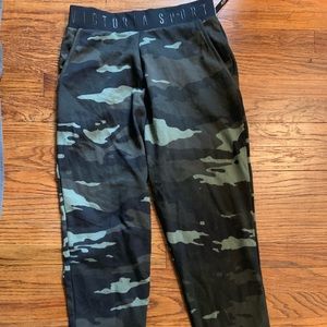 Victoria’s Secret Sport Camo Joggers